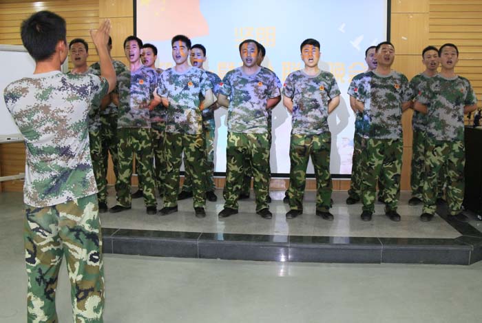 1.退伍不褪色，退伍軍人合唱軍歌.jpg